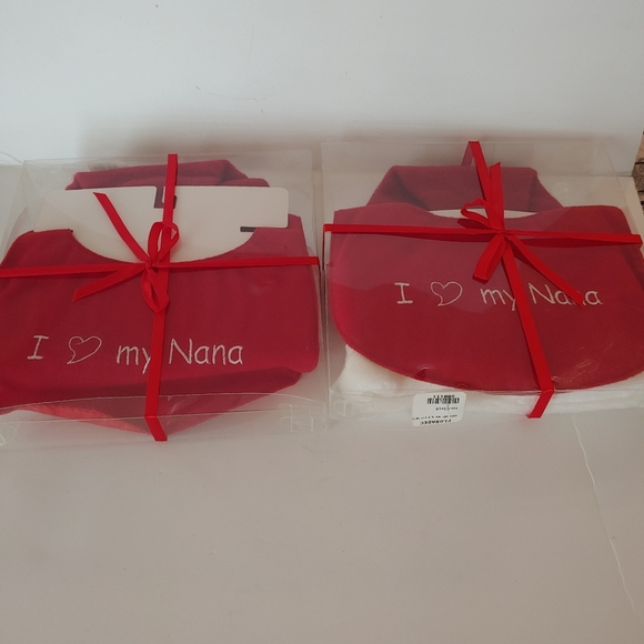 Santa Hat & Bib Nana's elf Christmas 4pc set - Picture 3 of 12